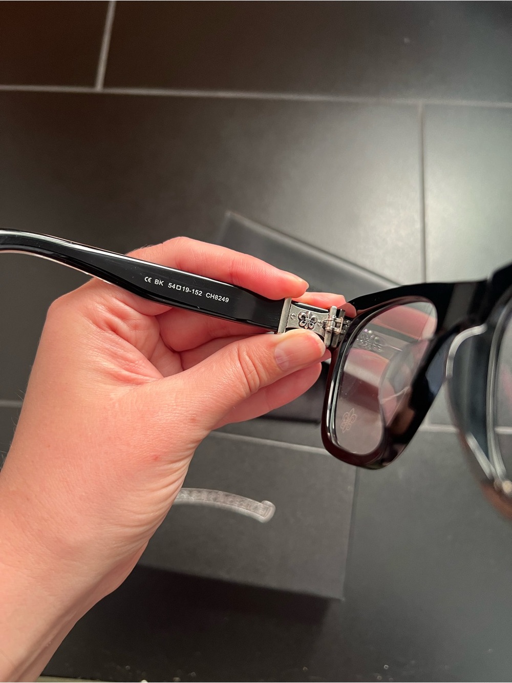 Chrome hearts style glasses - Picture 5 of 6